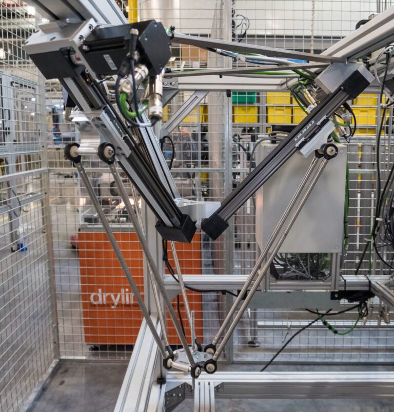 Delta Robots in Packaging: Performance, Limitations, and What Integrators Get Wrong